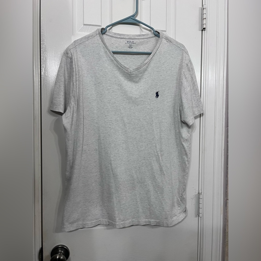 Polo by Ralph Lauren Men's Light Gray V-Neck Tee